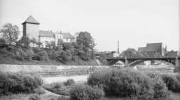 Zamek, kościół Dominikanów i most nad Sołą w Oświęcimiu. 1934 r. Fot. NAC