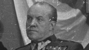 Gen. Stefan Mossor, dowódca Grupy Operacyjnej "Wisła". Fot. PAP/CAF