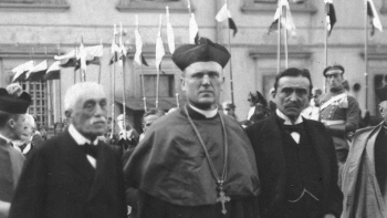 Członkowie Rady Regencyjnej: książę Zdzisław Lubomirski, arcybiskup Aleksander Kakowski i hrabia Józef Ostrowski. 27.10.1917. Źródło: NAC
