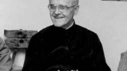O. Stefan Miecznikowski w 1989 r. (fot. Zbigniew Nowak)