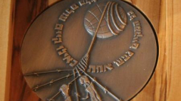 Medal "Sprawiedliwy Wśród Narodów Świata". Fot. PAP/M. Trembecki