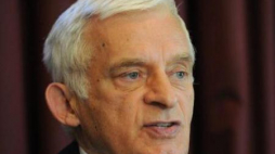 Jerzy Buzek. Fot. PAP/G. Jakubowski