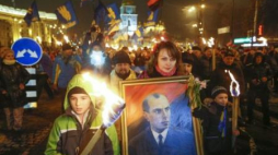 Marsz w Kijowie poświęcony 105. rocznicy urodzin przywódcy ukraińskich nacjonalistów Stepana Bandery. Fot. PAP/EPA