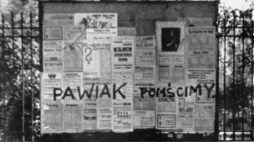 "Pawiak pomścimy" - Warszawa, lata okupacji. Fot. PAP/CAF