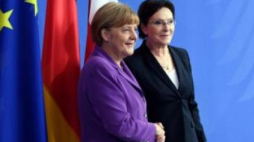 Kanclerz Niemiec Angela Merkel i premier Ewa Kopacz. Fot. PAP/R. Pietruszka
