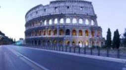 Rzymskie Koloseum. Fot. PAP/EPA