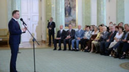 Prezydent A. Duda na spotkaniu z przedstawicielami rodzin ofiar terroru komunistycznego. Fot. PAP/J. Turczyk