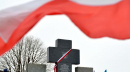Pomnik upamiętniający mord mieszkańców polskiej miejscowości Huta Pieniacka. Fot. PAP/D. Delmanowicz 