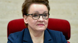 Minister edukacji narodowej Anna Zalewska. Fot. PAP/D. Delmanowicz