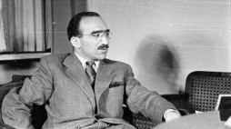 Aleksander Ford. 1948 r. Fot. PAP/S. Dąbrowiecki