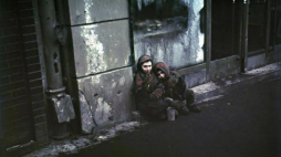 Dzieci w warszawski getcie. Źródło: Wikimedia Commons/Bundesarchiv