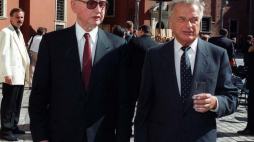 N/z: od lewej - Wojciech Jaruzelski i Czesław Kiszczak. Fot. PAP/A. Rybczyński