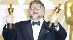 Guillermo del Toro reżyser filmu "Kształt wody" nagrodzony Oscarem. Fot. PAP/EPA