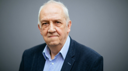 Prof. Andrzej Friszke. Fot. PAP/A. Zawada