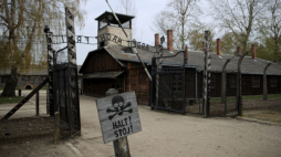 Były niemiecki obóz koncentracyjny Auschwitz. Fot. PAP/Ł. Gągulski