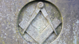Symbole wolnomularskie. Fot. Wikipedia.