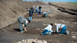 Prace palentologów w okolicach Bernburga, gdzie odkryto kości gada sprzed 245 mln lat. fot.  PAP/EPA/P. Endig