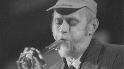 Jan Ptaszyn Wróblewski podczas Jazz Jamboree, Warszawa 1990.  PAP/T. Walczak
