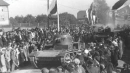  Zajęcie Zaolzia - wkroczenie wojsk polskich do Karwiny. 1938 r. Fot. NAC