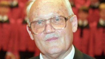 Prof. Stefan Stuligrosz. Fot. PAP/G. Rogiński