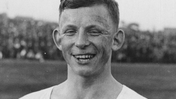 Ernest Wilimowski, zdobywca trzech bramek w zwycięskim meczu z Wegrami w 1939 r. Fot. NAC
