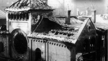 Zniszczona w czasie "Nocy Kryształowej" synagoga w Monachium. 11.1939. Źródło: Wikimedia Commons