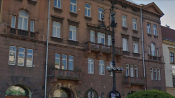 Budynek przy ul. Szpitalnej w Krakowie, w którym mieściła się kawiarnia "Cyganeria". Źródło: Google Maps – Street View