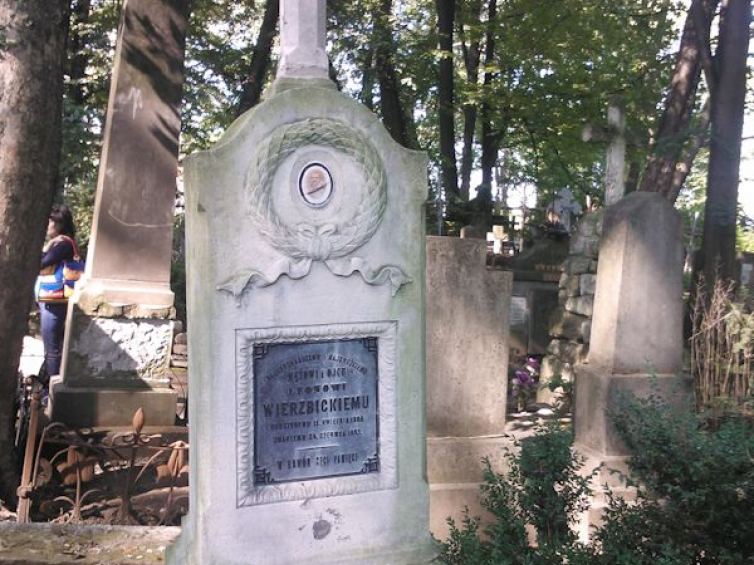 Cmentarz w Drohobyczu. Grób Leona Wierzbickiego. 2014 r. Fot. Fundacja Niepodległości