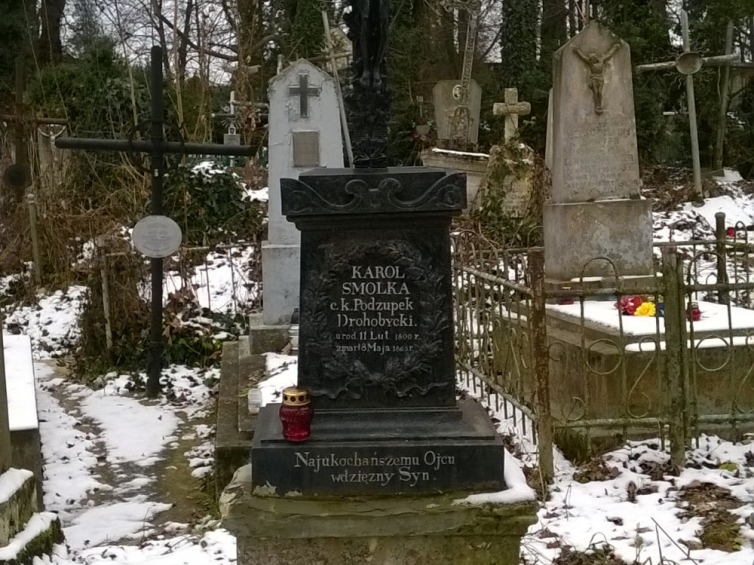 Cmentarz w Drohobyczu. Grób Karola Smolka. Fot. Dorota Janiszewska-Jakubiak