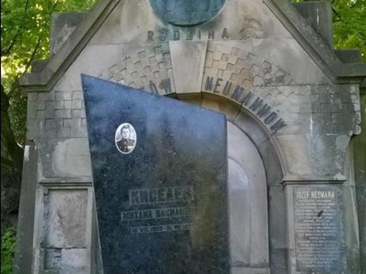 Cmentarz Łyczakowski, nagrobek Józefa Neumanna, prezydenta Lwowa. Fot. Dorota Janiszewska-Jakubiak