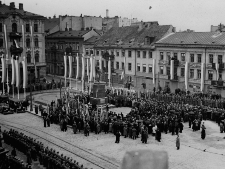 Ogólny widok placu Krasińskich, 1936 r. Fot. NAC