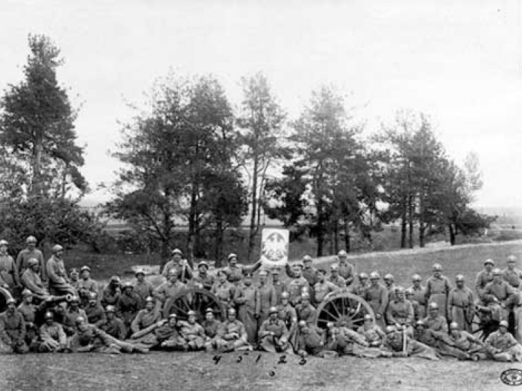 5 bateria 2 brygady artylerii I Korpusu Polskiego - Bobrujsk, kwiecień 1918 r. Źródło: CAW