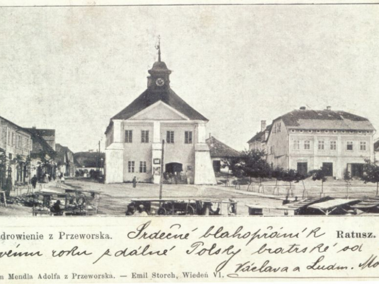 Ratusz przed przebudową, 1899 r. Źródło: Małgorzata Wołoszyn „Dawny Przeworsk na pocztówce i fotografii do 1944 roku"