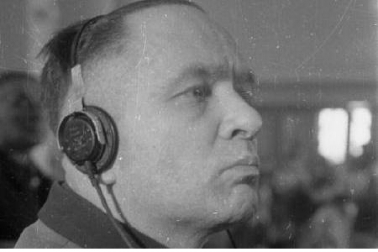 Proces Rudolfa Hoessa przed Najwyższym Trybunałem Narodowym. Warszawa, 1947-03-11. Fot. PAP/CAF