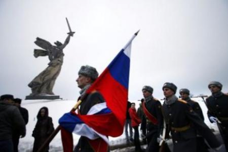 Pomnik upamiętniający zwycięstwo w bitwie pod Stalingradem. Fot. PAP/EPA 
