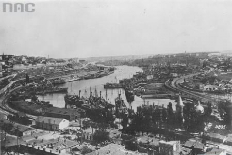 Sewastopol. Widok portu w czasie II wojny światowej. Fot. NAC