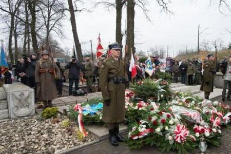 Ceremonia pogrzebowa Teofila Jurka, żołnierza 31. Pułku Strzelców Kaniowskich. Fot. PAP/G. Michałowski