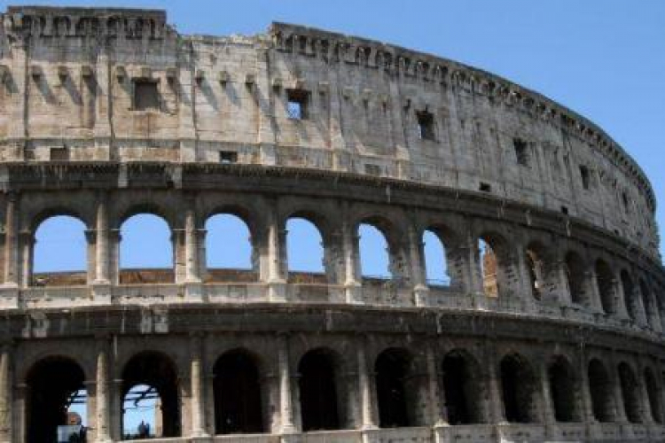 Koloseum w Rzymie. Fot. PAP/D. Delmanowicz 
