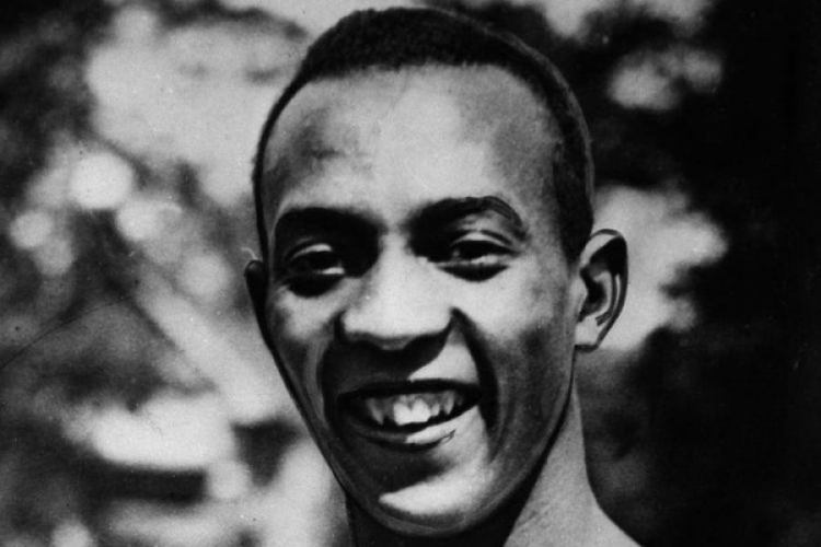 Jesse Owens. Fot. PAP/CAF/Reprodukcja 