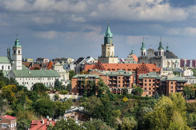 Panorama Lublina - widok na wieżę trynitarską i katedrę. 2012 r. Fot. PAP/W. Pacewicz