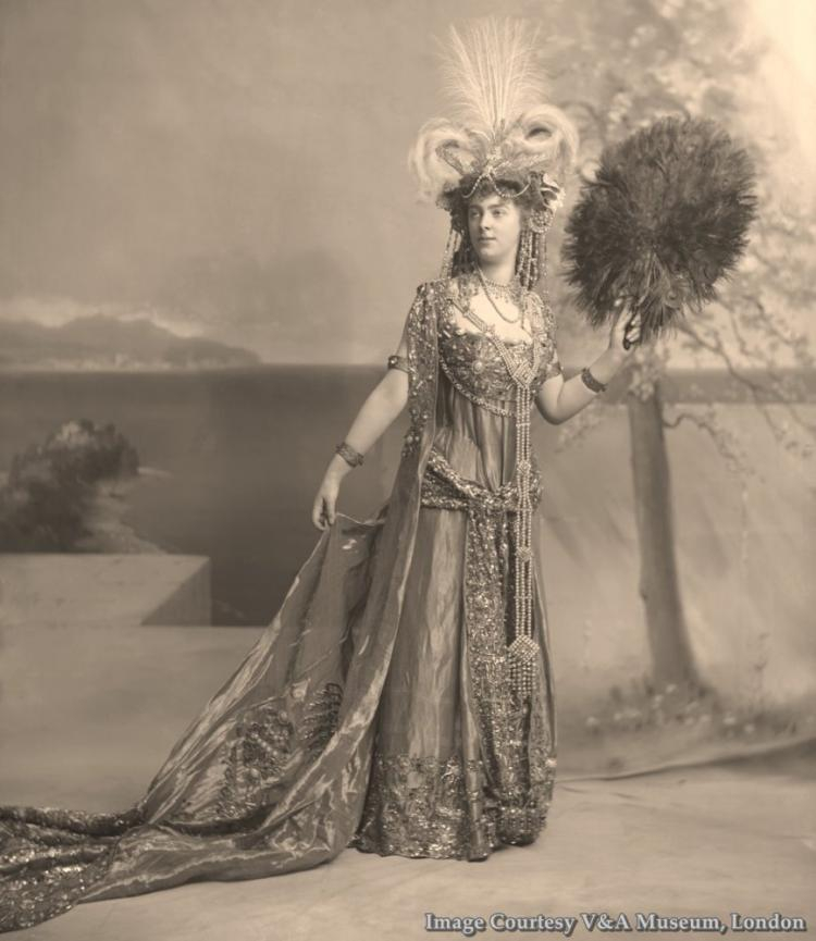Księżna Daisy von Pless. Fot. Muzeum Victorii i Alberta w Londynie. Źródło: Muzeum Historyczne w Bielsku-Białej
