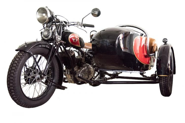 Motocykl Sokół 600 ze zbiorów Muzeum Historii Polski. Pojawił się w produkcji w 1935 roku i wziął udział w wielu zawodach i konkursach z udziałem modeli zagranicznych. Fot. Wojciech Paduch, źródło: MHP