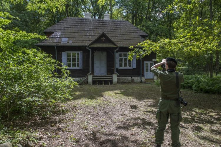 Dom Tadeusza Zawadzkiego ps. Zośka w Piasecznie. Dom legendarnego bohatera Szarych Szeregów, po latach trafi pod opiekę harcerzy  i lokalnego samorządu. Fot. PAP/W. Duszenko 