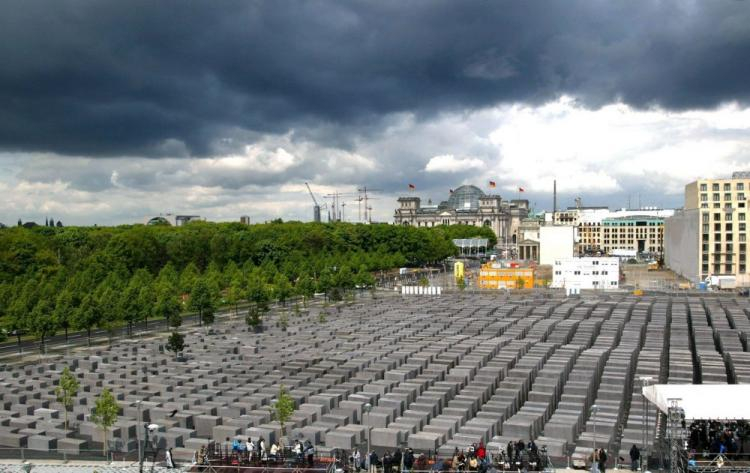 Pomnik Holokaustu w Berlinie. Fot. PAP/EPA
