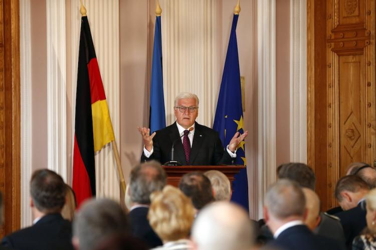 Prezydent Niemiec Frank-Walter Steinmeier wygłasza przemówienie z okazji 78. rocznicy paktu Ribbentrop-Mołotow w Tallinie. Fot. PAP/PA