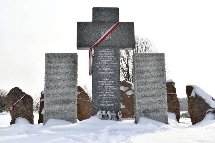 Pomnik w Hucie Pieniackiej. Fot. PAP/D. Delmanowicz