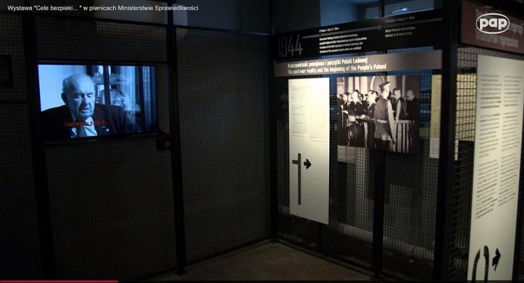 Wystawa "Cele bezpieki. Areszt Ministerstwa Bezpieczeństwa Publicznego 1945-1954". Źródło: Serwis Wideo PAP
