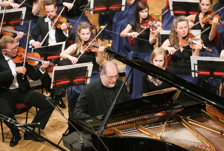 Garrick Ohlsson – koncert w warszawskiej Filharmonii Narodowej na zakończenie festiwalu „Chopin i jego Europa” 2017. Fot. PAP/P. Supernak