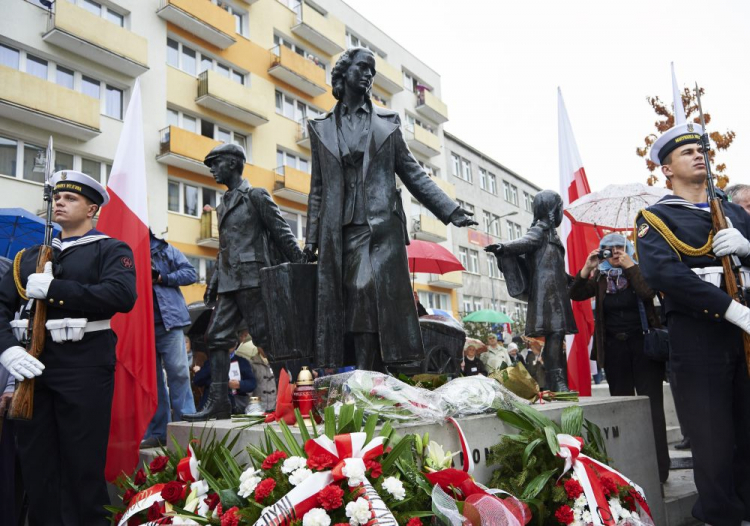 Pomnik Gdynian Wysiedlonych. Fot. PAP/A. Warżawa