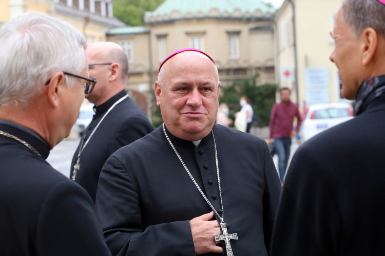 Biskup Piotr Greger. Fot. PAP/W. Deska